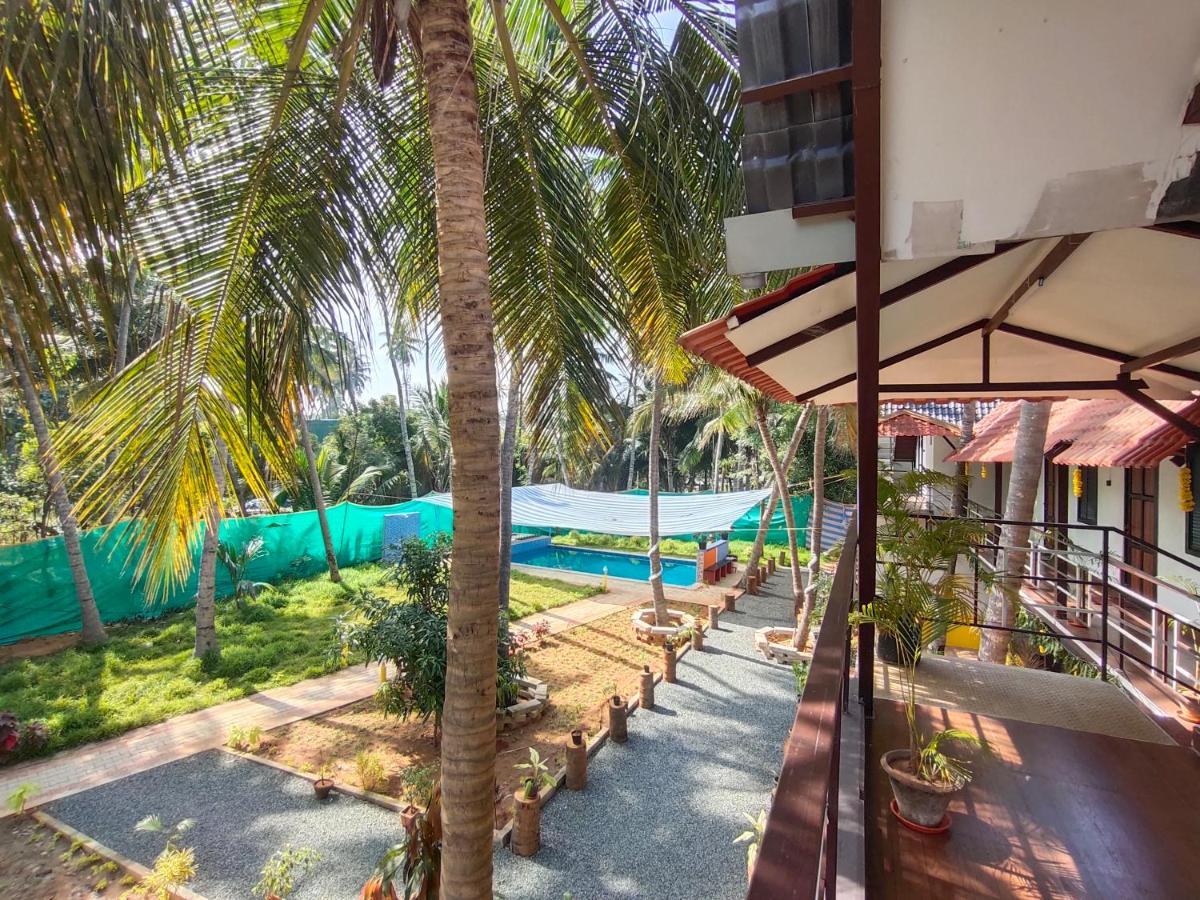Pv Cottages Serenity Beach 蓬蒂切里 外观 照片