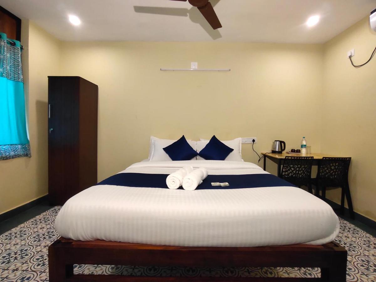 Pv Cottages Serenity Beach 蓬蒂切里 外观 照片