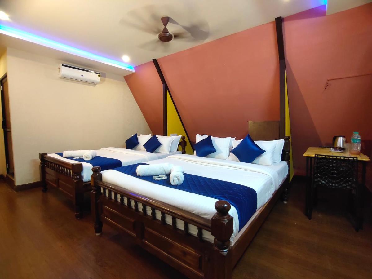 Pv Cottages Serenity Beach 蓬蒂切里 外观 照片