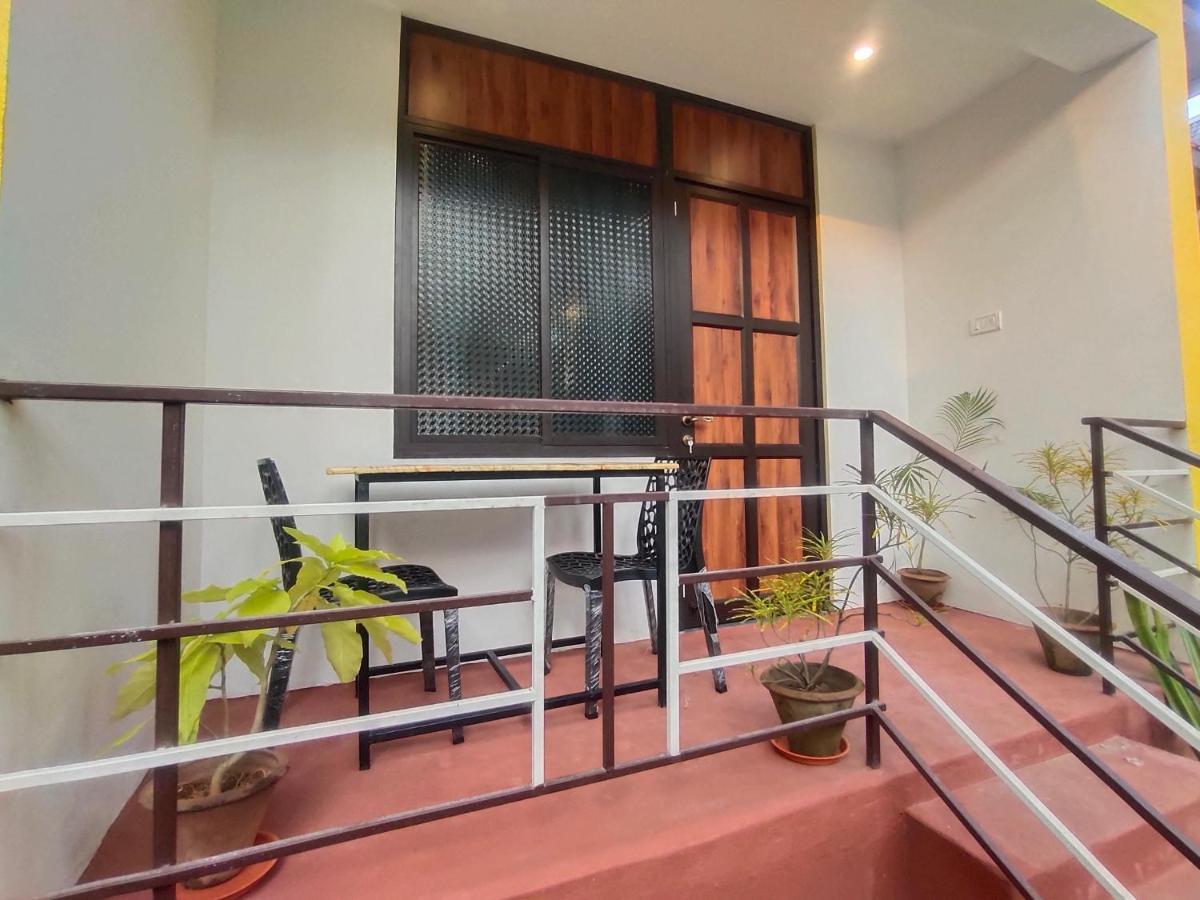 Pv Cottages Serenity Beach 蓬蒂切里 外观 照片